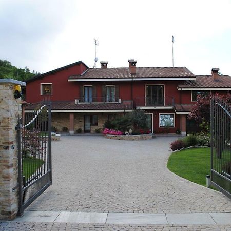 B&B Gioann Дронеро Екстериор снимка